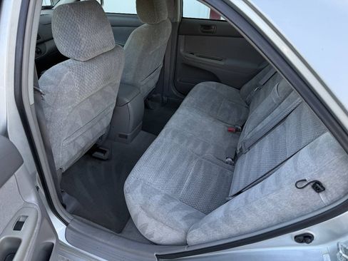 Used 2003 Toyota Camry LE FWD image 29