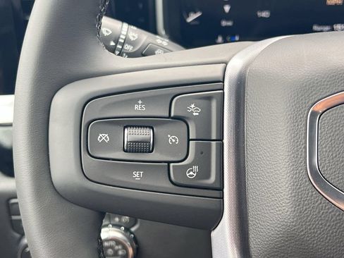 New 2026 GMC Sierra 1500 Elevation w/ LPO, Elevation Black Package AWD/4WD image 13