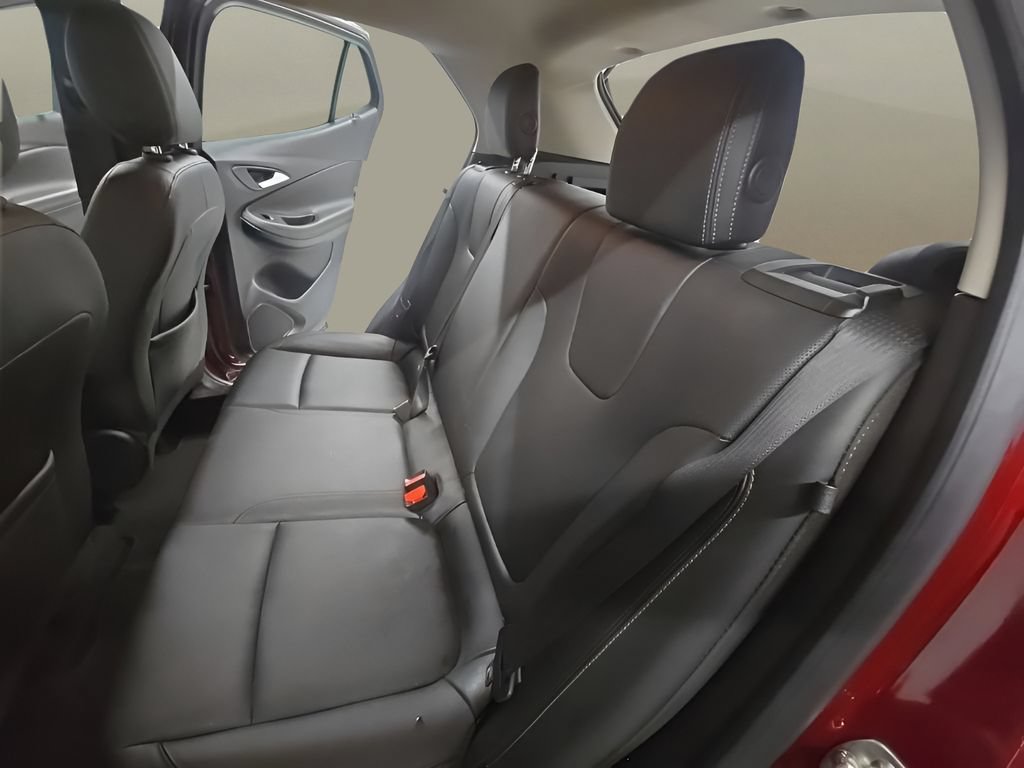 Used 2024 Buick Encore GX Sport Touring FWD image 17
