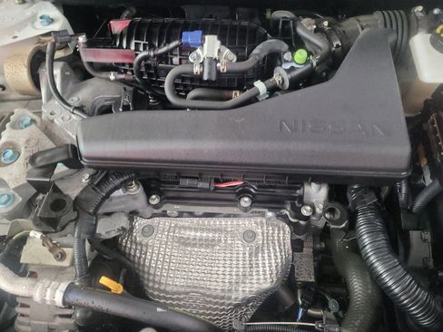 Used 2018 Nissan Rogue SV FWD image 30