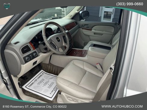 Used 2013 Chevrolet Tahoe LTZ image 8