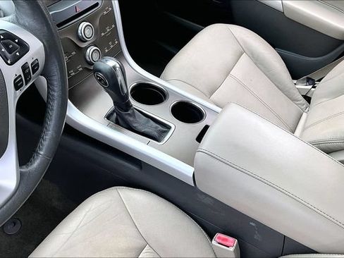 Used 2013 Ford Edge SEL FWD image 17