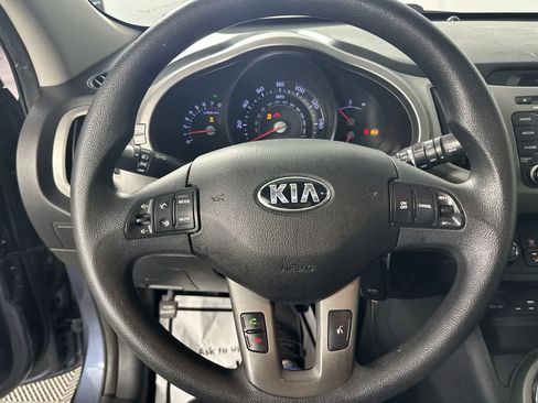 Used 2016 Kia Sportage LX w/ LX Popular Package AWD/4WD image 3