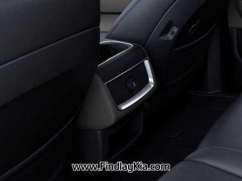 New 2026 Kia Carnival LXS FWD image 29