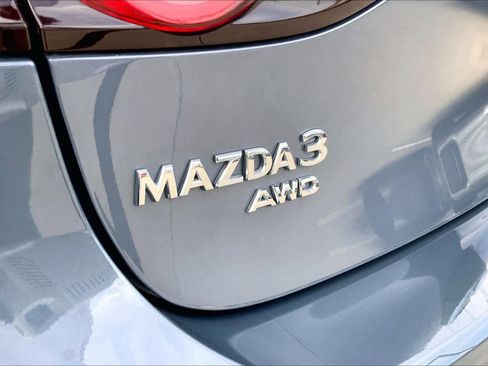 Used 2025 MAZDA MAZDA3 Hatchback w/Premium Plus Pkg AWD/4WD image 29