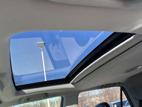 Used 2017 Toyota 4Runner SR5 Premium image 29