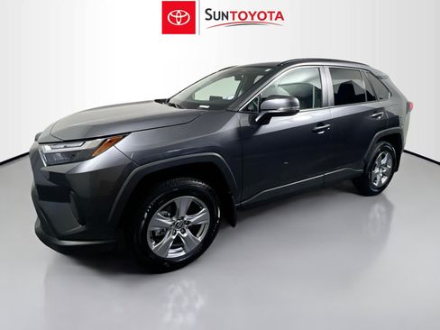 Used 2025 Toyota RAV4 XLE w/ Convenience Package FWD image 9