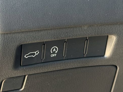 Used 2023 Lexus LX 600 4WD w/ Interior Upgrade Package image 22