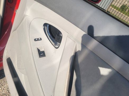 Used 2010 Toyota Camry LE FWD image 26