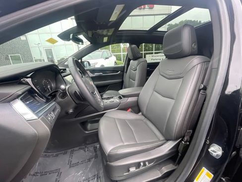 Used 2024 Cadillac XT5 Premium Luxury AWD/4WD image 18
