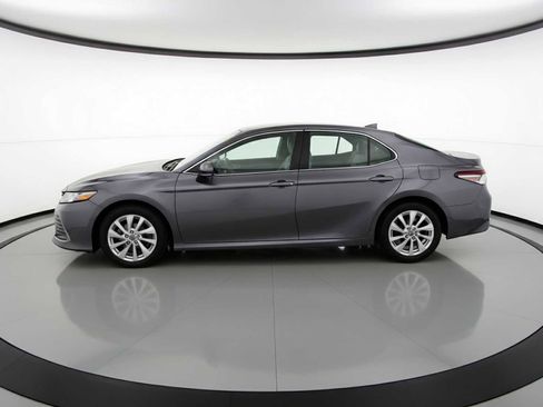 Used 2023 Toyota Camry LE image 4