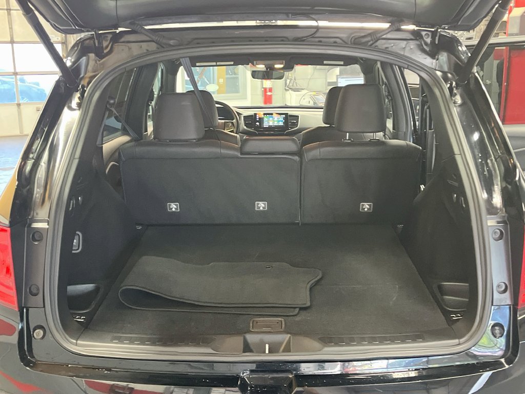 Used 2023 Honda Passport EX-L image 25