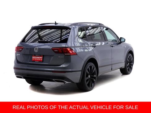 Used 2021 Volkswagen Tiguan SE R-Line AWD/4WD image 2