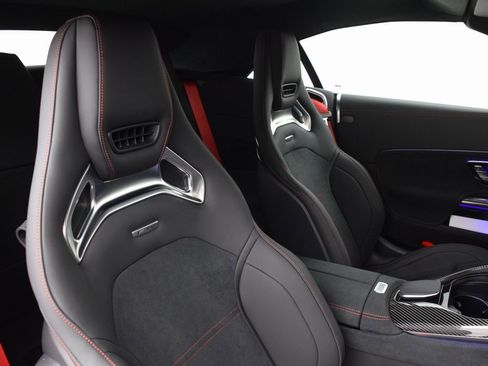 New 2025 Mercedes-Benz SL 63 AMG S e Performance 4MATIC image 15