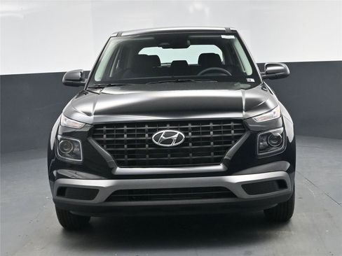 New 2026 Hyundai Venue SE image 20