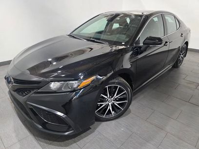 Used 2023 Toyota Camry SE w/ Convenience Package