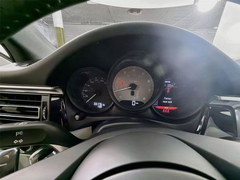 Certified 2023 Porsche Macan S w/ Premium Package Plus AWD/4WD image 19