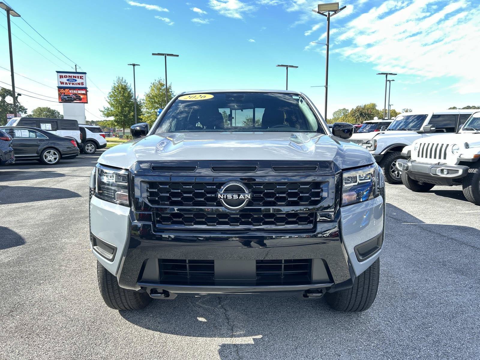 Used 2026 Nissan Frontier SV w/ SV Convenience Package AWD/4WD image 10