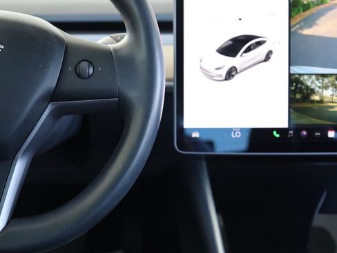 Used 2018 Tesla Model 3 Mid Range RWD image 35