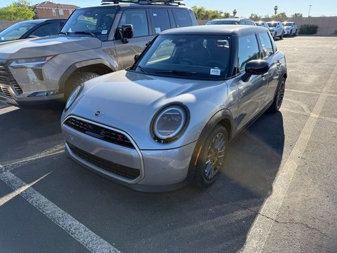 New 2026 MINI Cooper S image 1