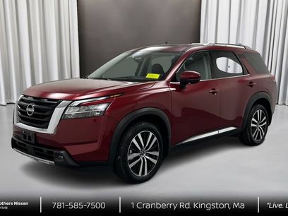 Certified 2024 Nissan Pathfinder Platinum