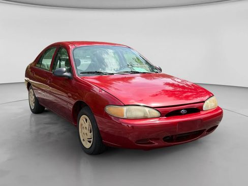 Used 2002 Ford Escort Sedan FWD image 7