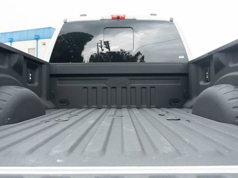 Used 2024 Ford F250 Platinum AWD/4WD image 17
