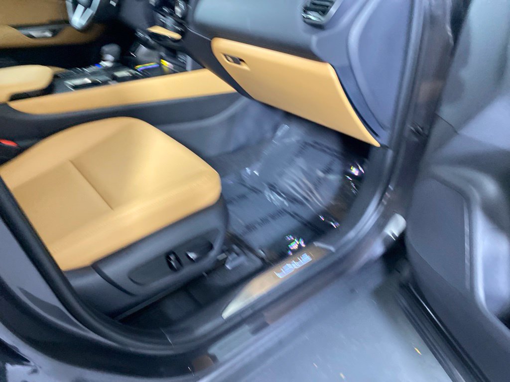 Certified 2025 Lexus NX 350 AWD w/ Accessory Package (2T) image 32