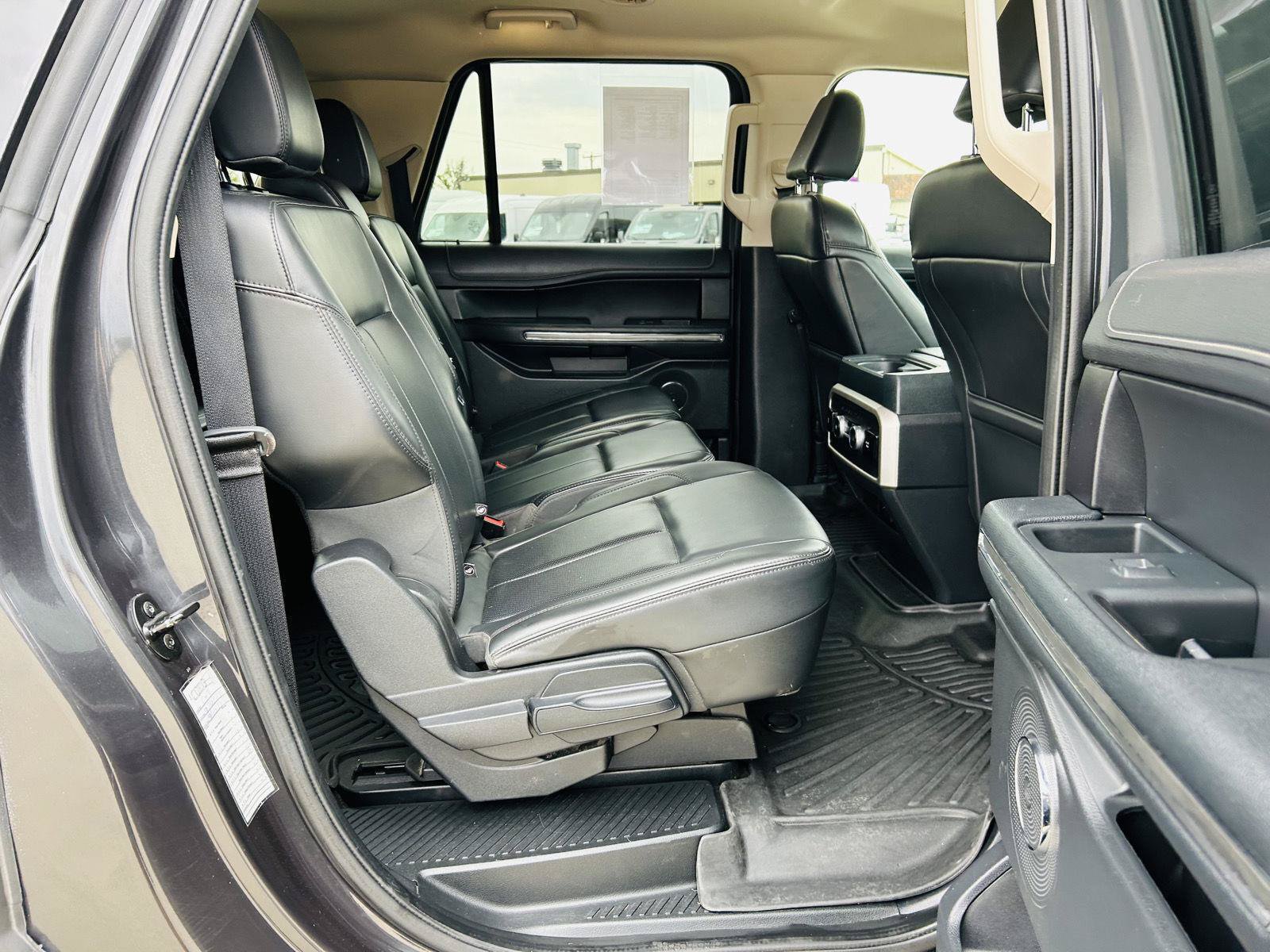 Used 2022 Ford Expedition Max XLT AWD/4WD image 33