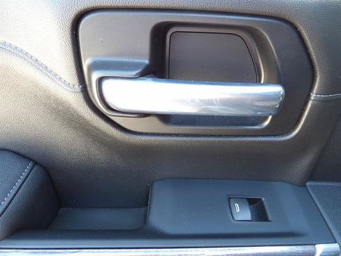 Certified 2021 Chevrolet Silverado 1500 LTZ AWD/4WD image 31
