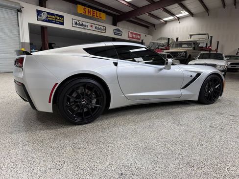 Used 2016 Chevrolet Corvette Stingray Coupe w/ 2LT Preferred Equipment Group RWD image 8