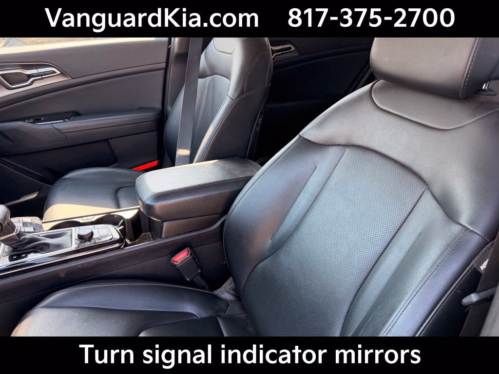 Certified 2025 Kia Sportage EX AWD/4WD image 13