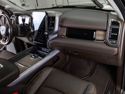 Used 2026 RAM 2500 Limited AWD/4WD image 27