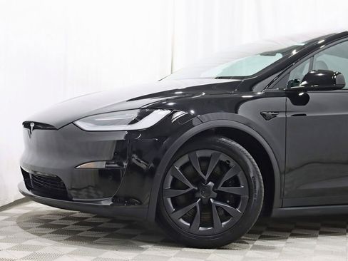 Used 2022 Tesla Model X AWD/4WD image 2