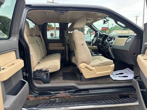 Used 2011 Ford F150 XLT w/ XLT Convenience Pkg AWD/4WD image 24