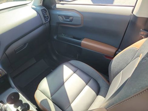 Used 2022 Ford Bronco Sport Outer Banks w/ Tech Package image 4