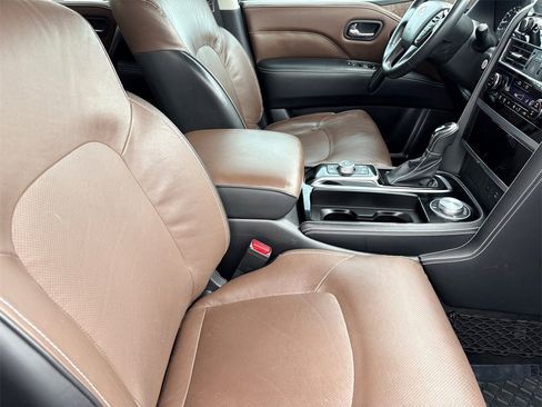 Used 2022 INFINITI QX80 Premium Select w/ Cargo Package image 27