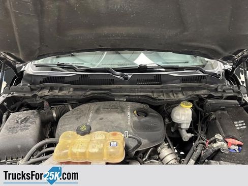 Used 2019 RAM 1500 Laramie w/ Convenience Group image 38