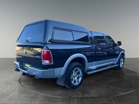 Used 2015 RAM 1500 Laramie w/ Convenience Group AWD/4WD image 9