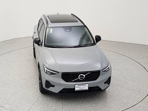 New 2026 Volvo XC40 B5 Core w/ Protection Package Premier AWD/4WD image 14