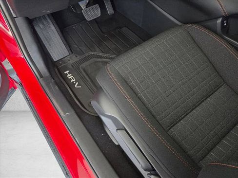 New 2026 Honda HR-V Sport image 4