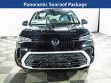 New 2025 Volkswagen Taos SE image 2