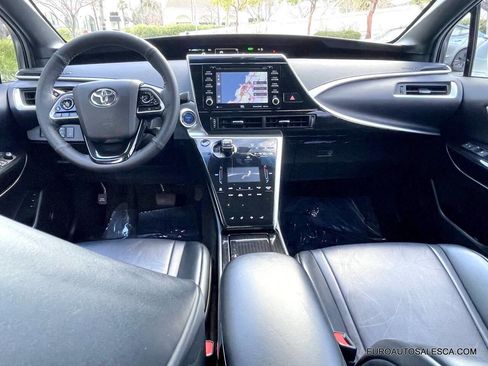 Used 2018 Toyota Mirai image 15