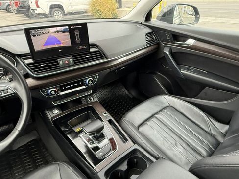 Used 2023 Audi Q5 2.0T Premium w/ Convenience Package image 34