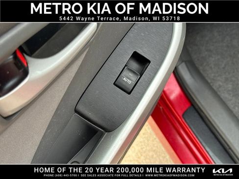 Used 2010 Toyota Prius Two FWD image 29