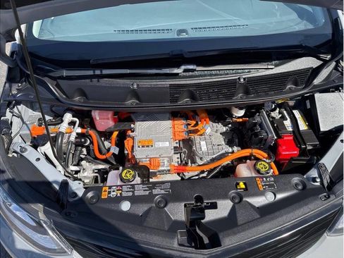 Used 2021 Chevrolet Bolt LT FWD image 26
