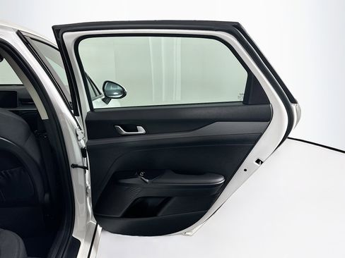 Used 2025 Kia K5 LXS image 29