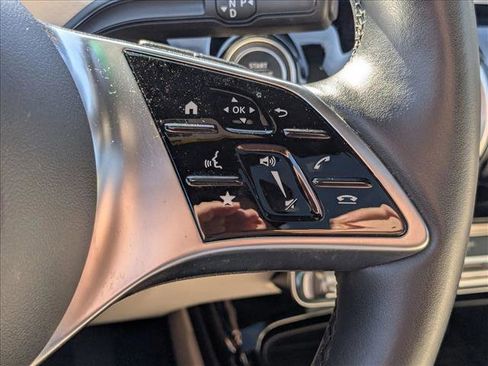 Used 2025 Mercedes-Benz CLA 250 4MATIC image 5