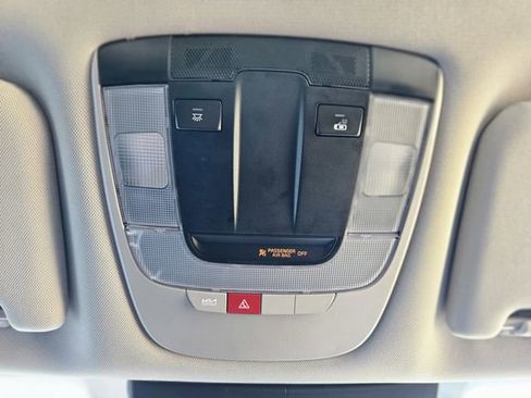 Used 2025 Kia K5 LXS FWD image 27