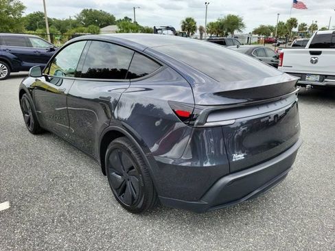 Used 2026 Tesla Model Y Long Range AWD/4WD image 12